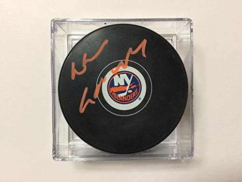 Лу Ламориелло подписа хокей шайба NY New York Islanders с автограф a - Autographed NHL Pucks